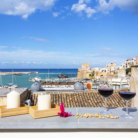 A 2 Passi Dal Castello ,Appartamento Con Veranda カステッランマーレ・デル・ゴルフォ エクステリア 写真